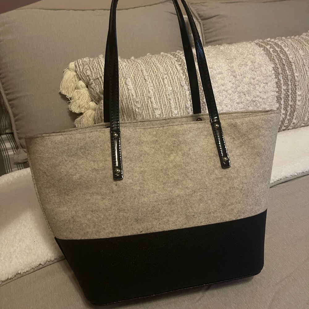 Kate spade purse - Picture 2 of 2